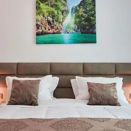Bellevue 89 Spa N Pool Beach Daire